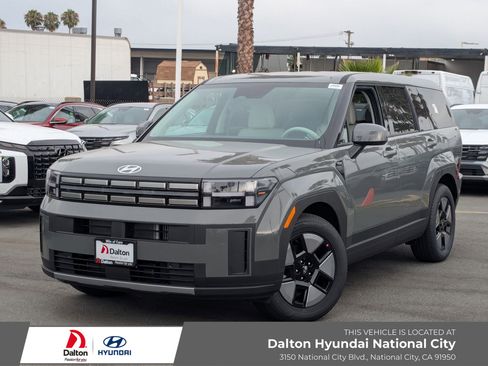 New 2026 Hyundai Santa Fe SE image 1