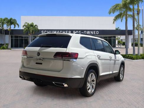 Certified 2023 Volkswagen Atlas SE w/ Panoramic Sunroof Package FWD image 7