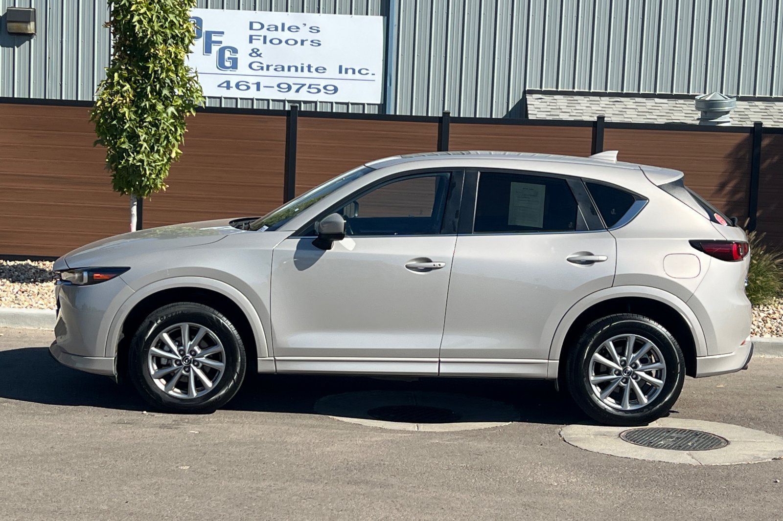 Used 2025 MAZDA CX-5 AWD 2.5 S w/ Preferred Package image 10