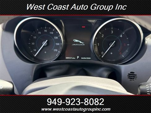 Used 2019 Jaguar XE Premium image 17