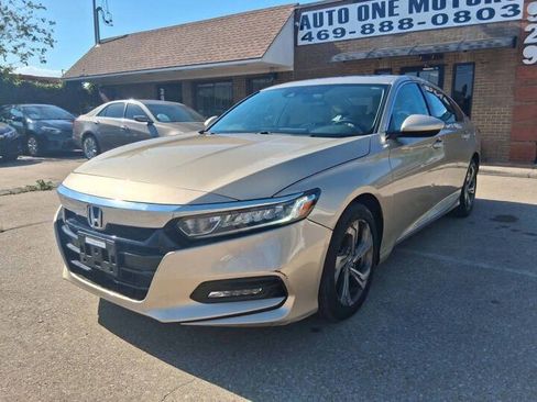 Used 2018 Honda Accord EX image 1
