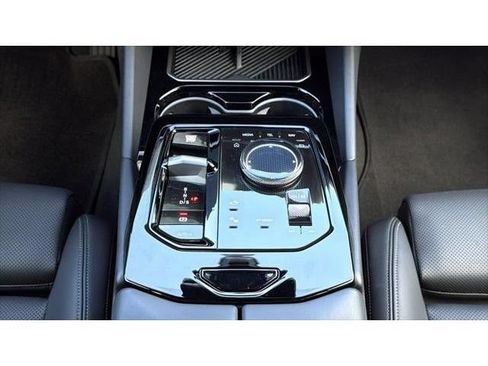 Used 2026 BMW 530i RWD image 26