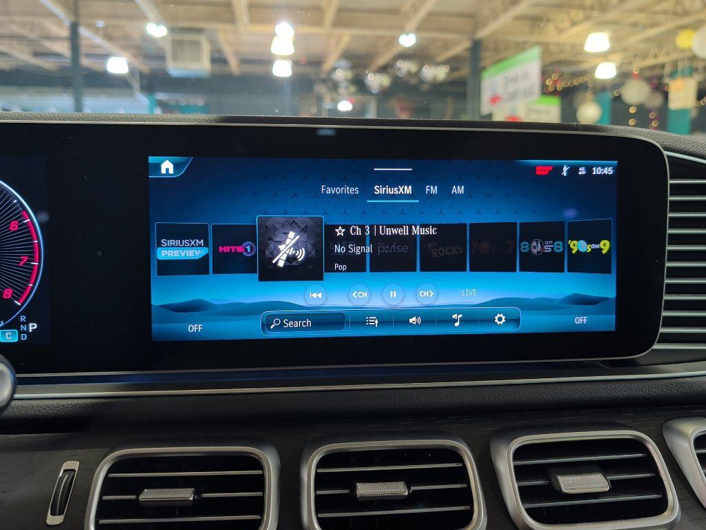 Used 2026 Mercedes-Benz GLS 450 4MATIC image 19