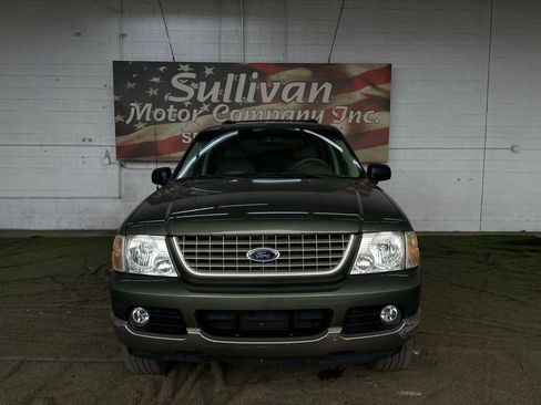 Used 2004 Ford Explorer Eddie Bauer image 8