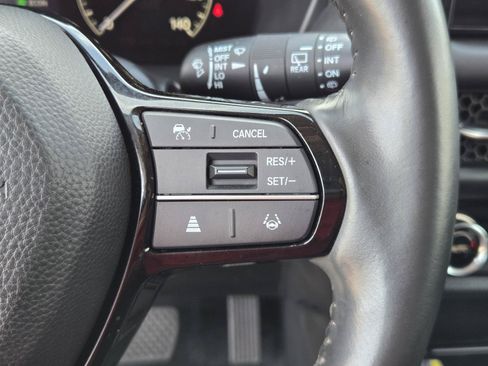 Used 2024 Honda HR-V EX-L image 19