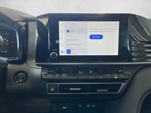 Used 2025 Toyota Camry LE image 15