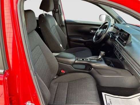 Used 2024 Honda HR-V Sport image 27