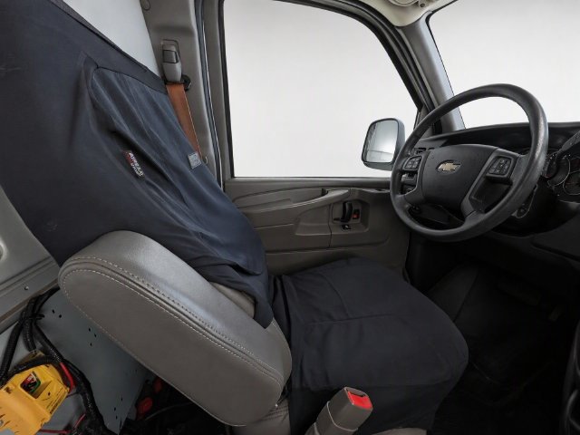 Used 2014 Chevrolet Express 2500 RWD image 10