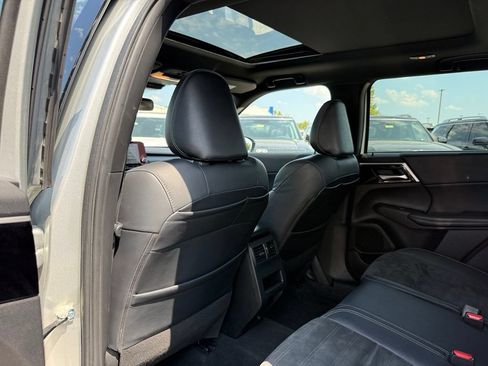 Used 2022 Mitsubishi Outlander SEL Black Edition AWD/4WD image 31