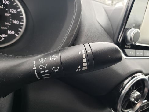 Certified 2025 Nissan Sentra S image 35