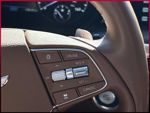 Used 2022 Genesis G90 3.3T Premium image 36