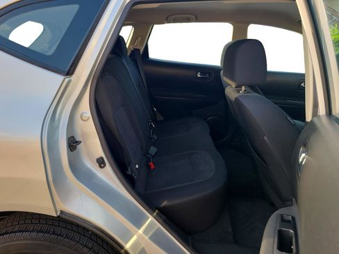 Used 2014 Nissan Rogue S w/ Convenience Package FWD image 21