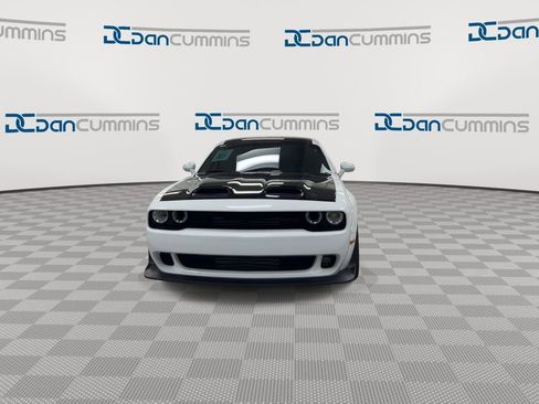 Used 2023 Dodge Challenger SRT Hellcat image 3