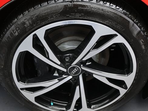 Used 2022 Audi e-tron GT Prestige w/ Prestige Package image 41