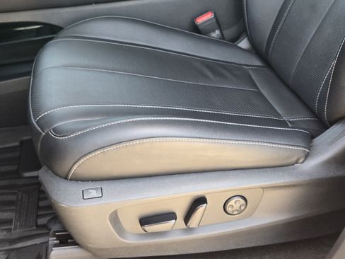 Used 2024 INFINITI QX60 Sensory w/ Cargo Package AWD/4WD image 23