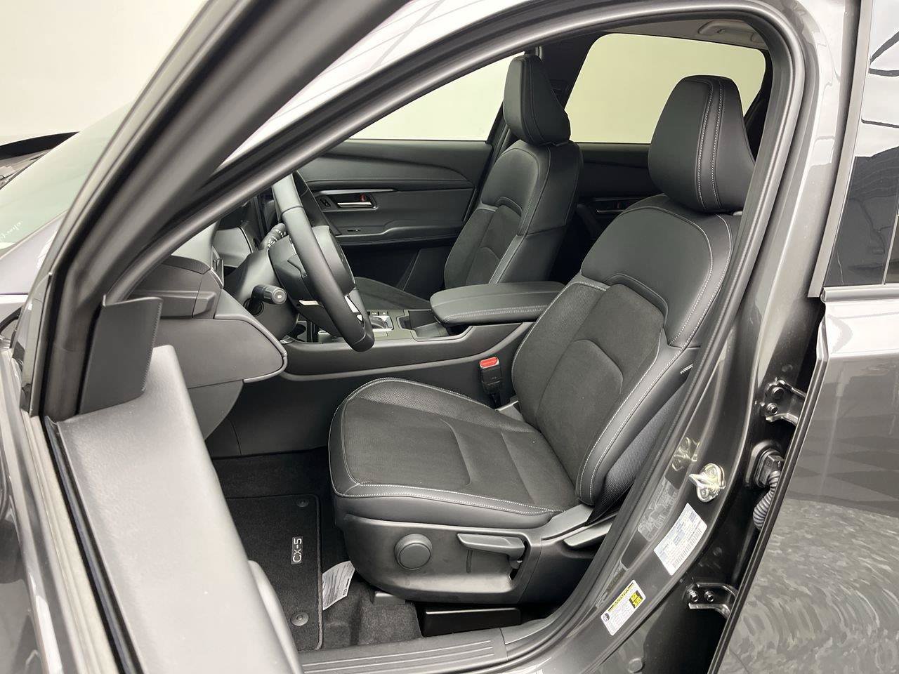 New 2026 MAZDA CX-5 Select AWD/4WD image 9