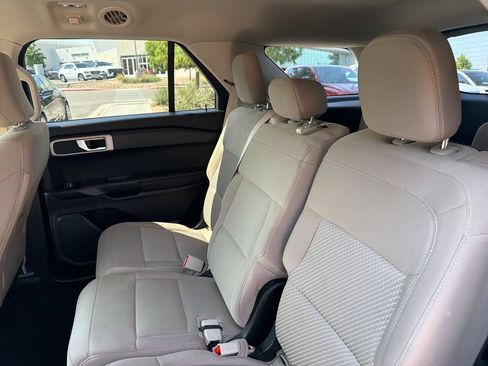 Used 2021 Ford Explorer 2WD image 30