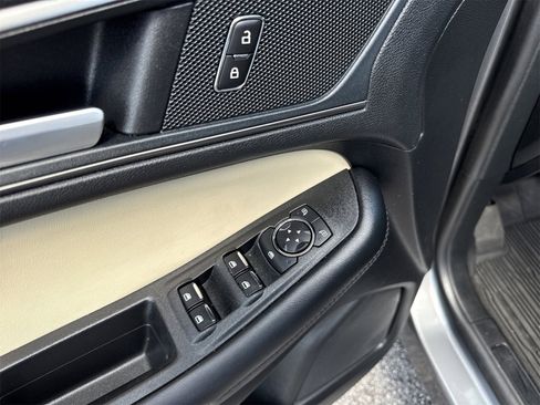 Used 2024 Ford Edge SE image 15