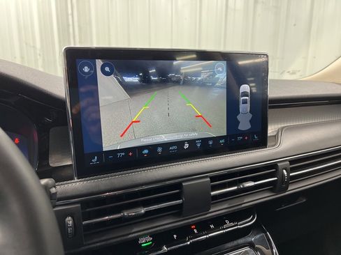 Used 2023 Lincoln Corsair FWD image 16