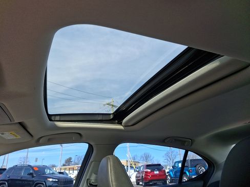 Used 2018 Acura TLX V6 image 14