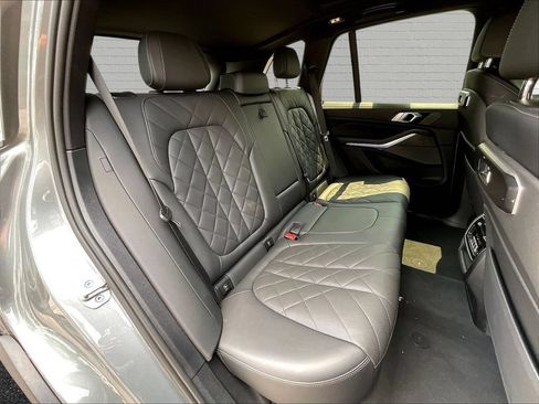 Used 2025 BMW X5 sDrive40i RWD image 21