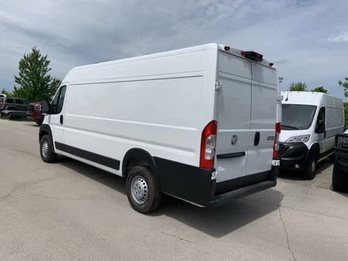 New 2025 RAM ProMaster 3500 w/ Convenience Group image 3