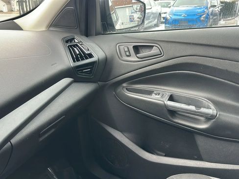 Used 2013 Ford Escape S image 11