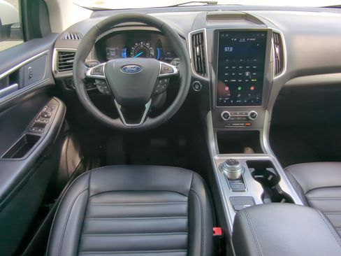 Certified 2024 Ford Edge SEL w/ Convenience Package AWD/4WD image 14