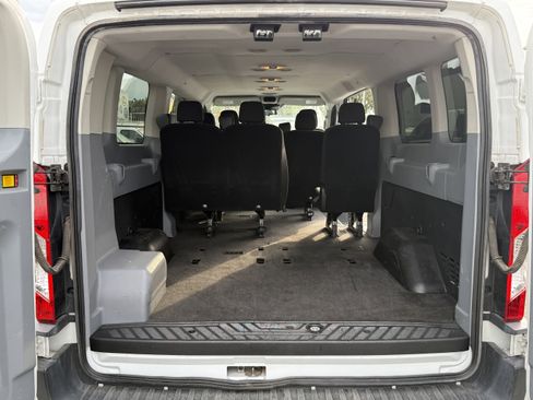 Used 2017 Ford Transit 350 XLT image 17