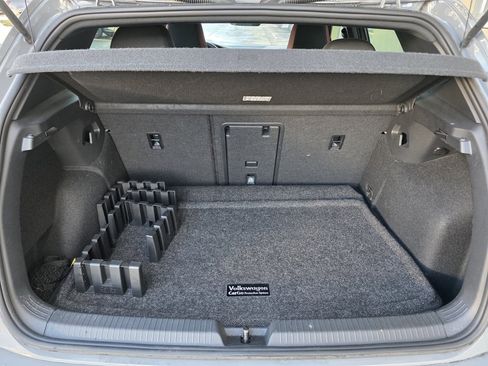 Used 2022 Volkswagen GTI SE image 14