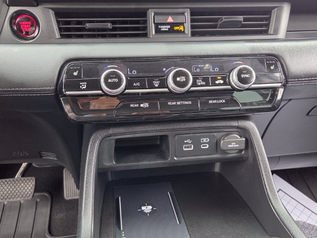 Used 2025 Honda Pilot EX-L image 25