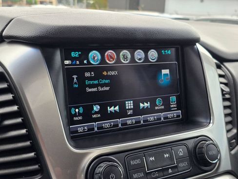Used 2019 Chevrolet Tahoe Premier w/ Premier Plus Edition AWD/4WD image 23