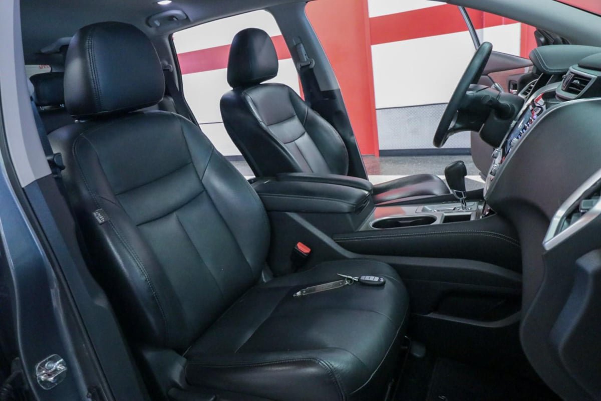 Used 2018 Nissan Murano S FWD image 22