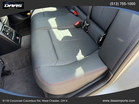 Used 2018 BMW 330i xDrive Sedan AWD/4WD image 19