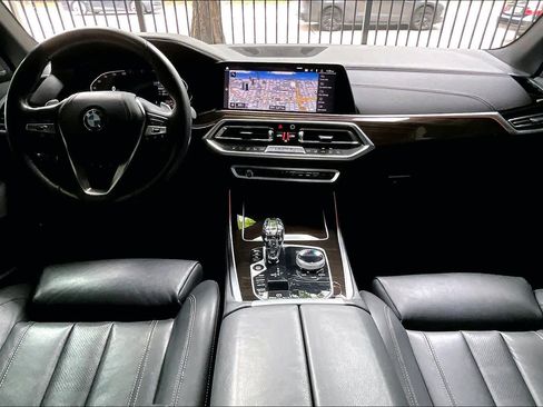 Used 2019 BMW X5 xDrive40i w/ Executive Package AWD/4WD image 15