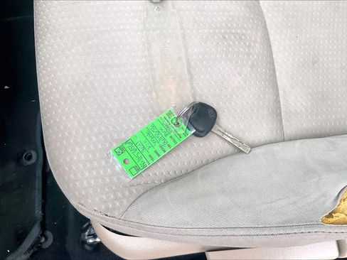 Used 2011 Kia Sorento LX image 19