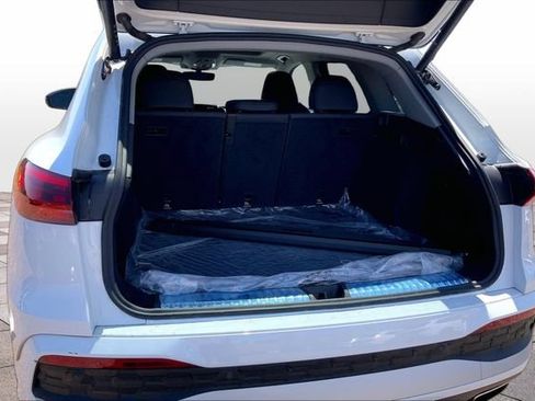 Certified 2025 Audi Q5 Premium w/ Premium Plus AWD/4WD image 20