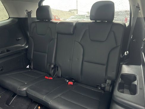 Used 2022 Kia Telluride LX image 10