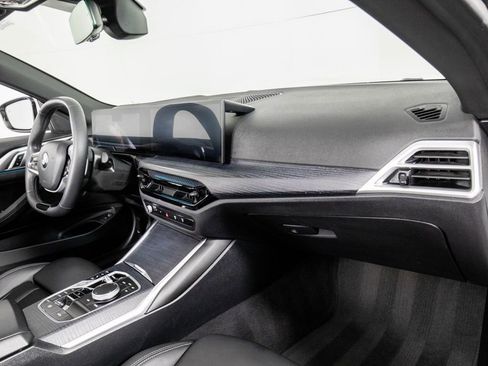 Used 2025 BMW 430i Convertible image 17