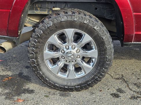 Certified 2022 RAM 3500 Limited image 9