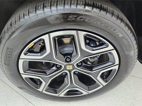 Used 2025 Rivian R1T Adventure image 56
