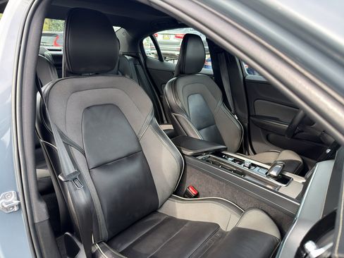 Used 2022 Volvo S60 B5 R-Design w/ Climate Package image 19