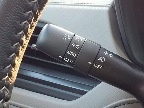 New 2026 Subaru Forester Premium AWD/4WD image 13
