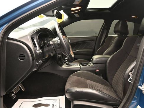 Used 2023 Dodge Charger R/T w/ Daytona Edition Group RWD image 9