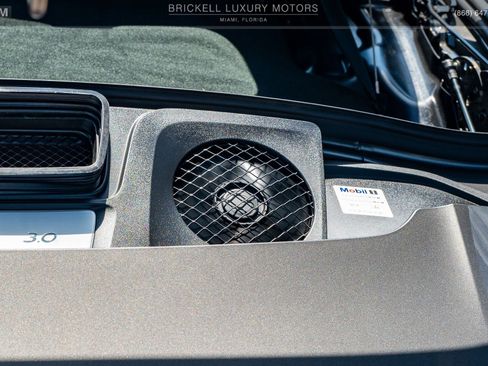 Used 2018 Porsche 911 Carrera image 37