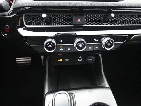 Used 2023 Honda Civic Sport image 30