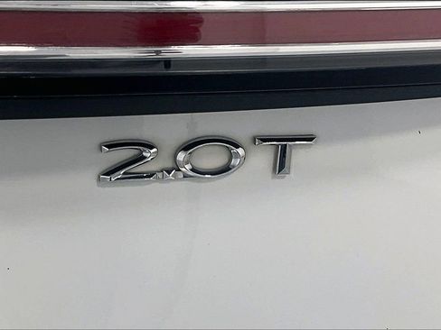 Used 2020 Lincoln Nautilus FWD w/ Equipment Group 101A image 30