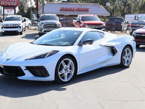 Certified 2024 Chevrolet Corvette Stingray Preferred Cpe w/ 2LT image 3