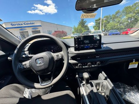 New 2026 Honda Accord SE image 10