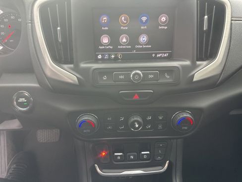 Used 2020 GMC Terrain SLE w/ Driver Convenience Package image 8